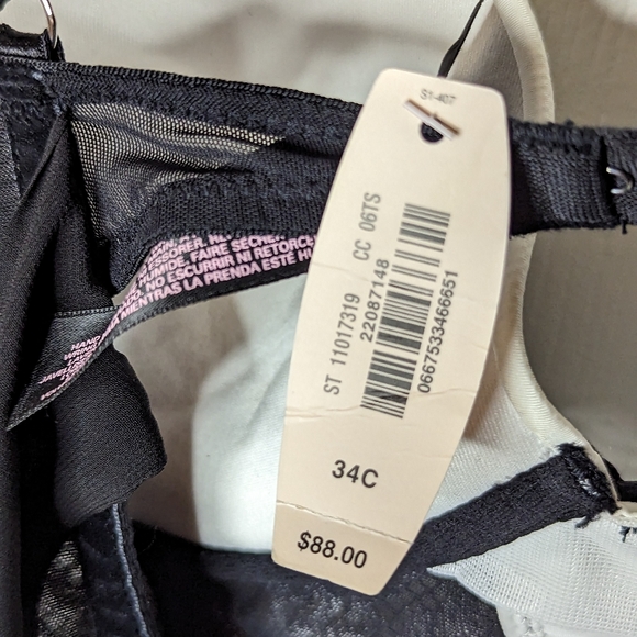 Victoria's Secret black ivory satin and lace lingerie NWT size 34C - Picture 3 of 15